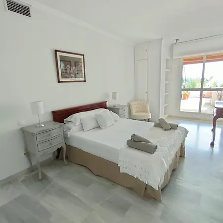 Atico En Nueva Andalucia - Puerto Banus Apartment *